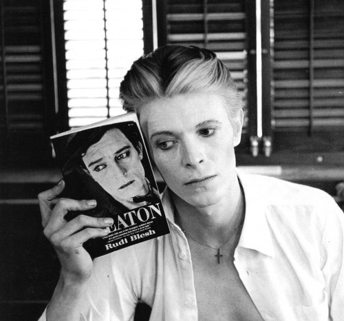 Bowie, Keaton